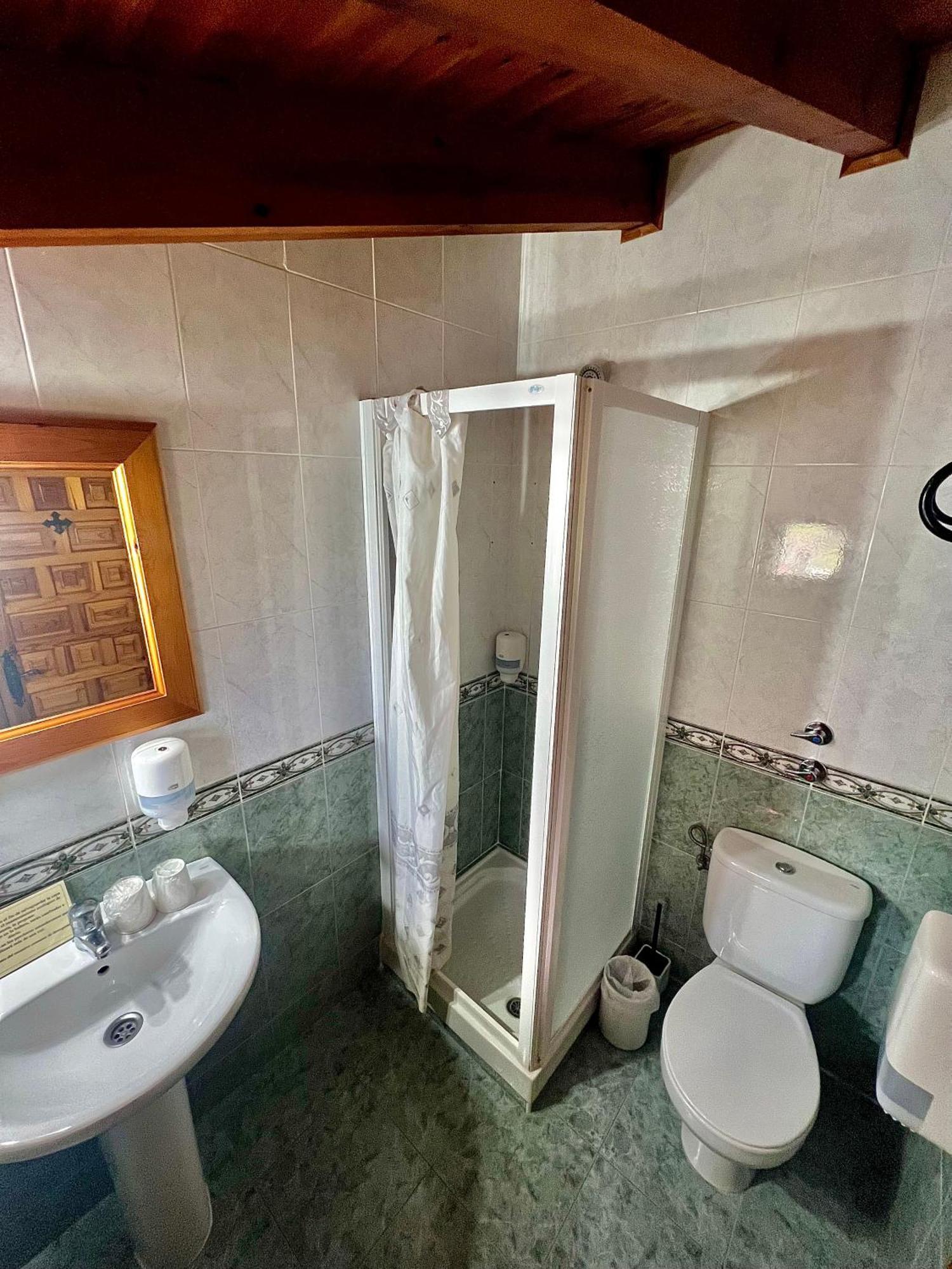 Hotel Rural El Sestil Dobres エクステリア 写真