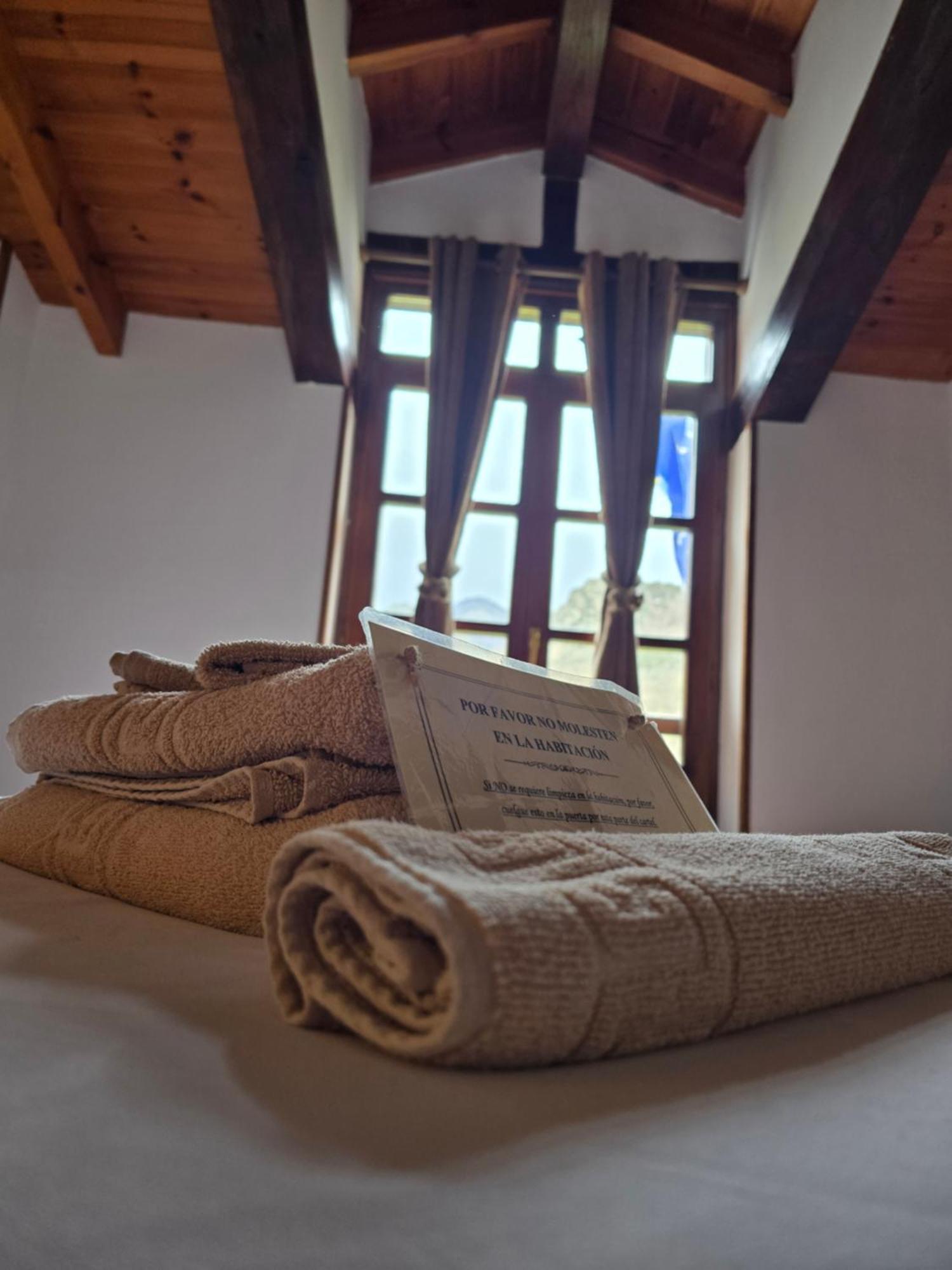 Hotel Rural El Sestil Dobres エクステリア 写真